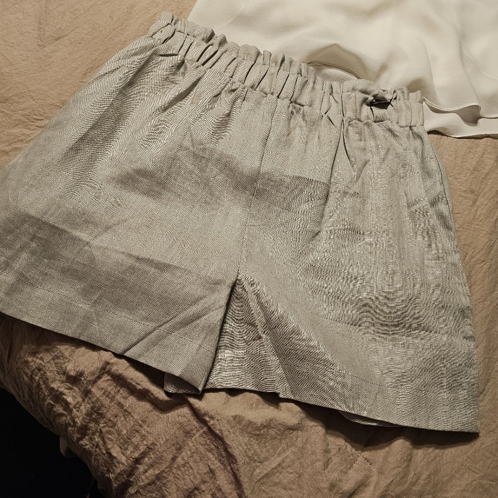 Women shorts